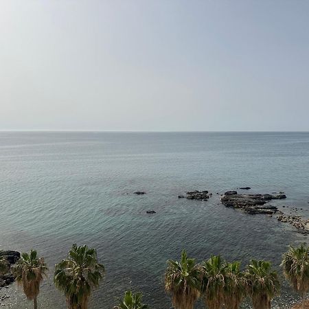 La Perla Beach Benalmádena Exterior photo