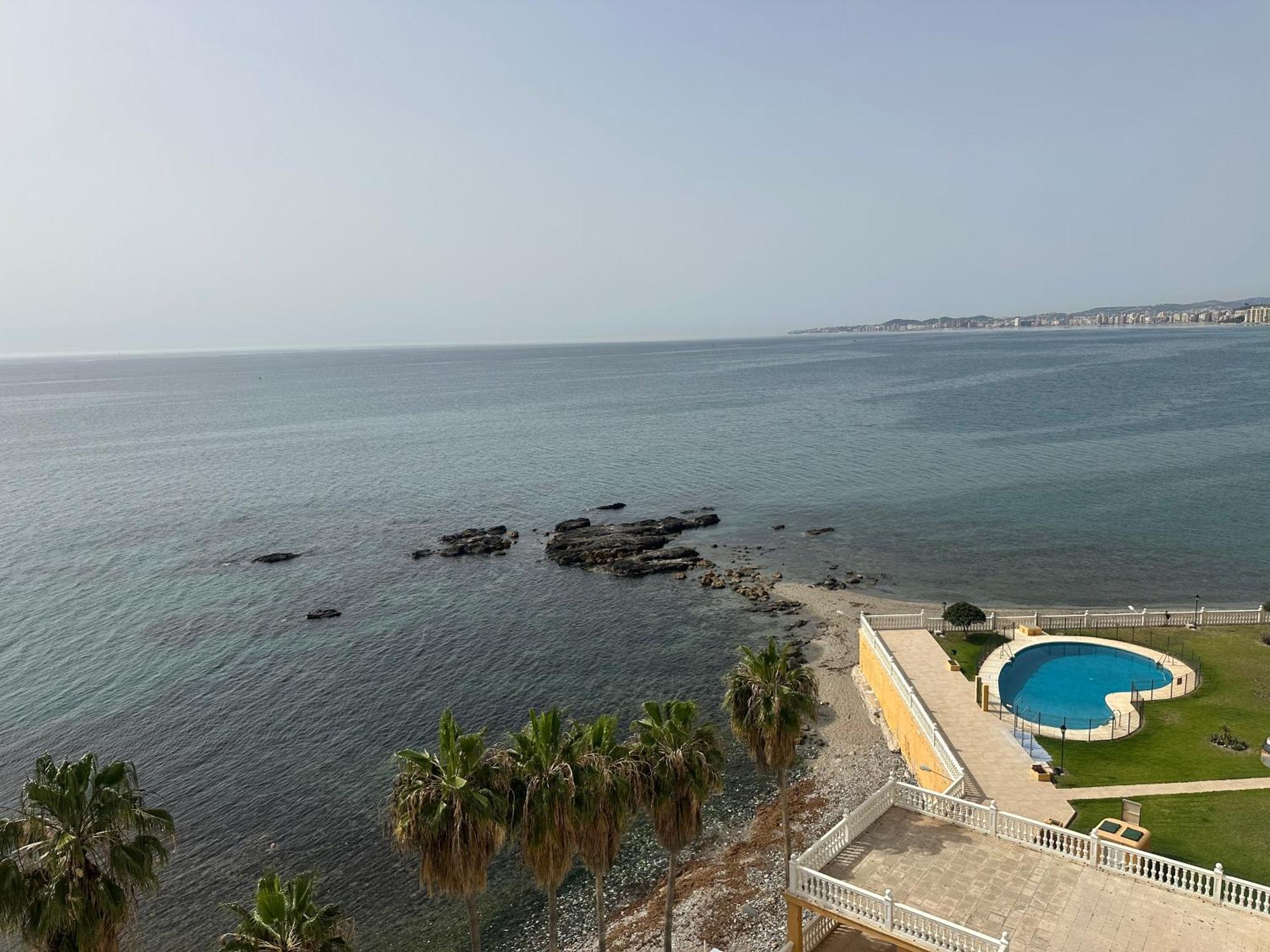 La Perla Beach Benalmádena Exterior photo
